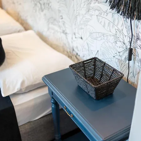 Otel Easy By La Perla 3*