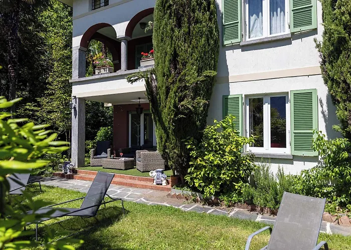 Hotel Easy By La Perla