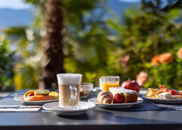 Easy By La Perla Hotel 3*