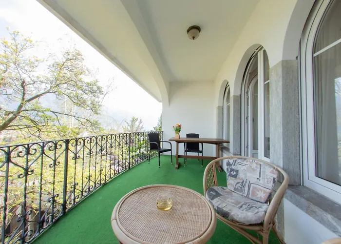 Easy By La Perla Hotel 3*