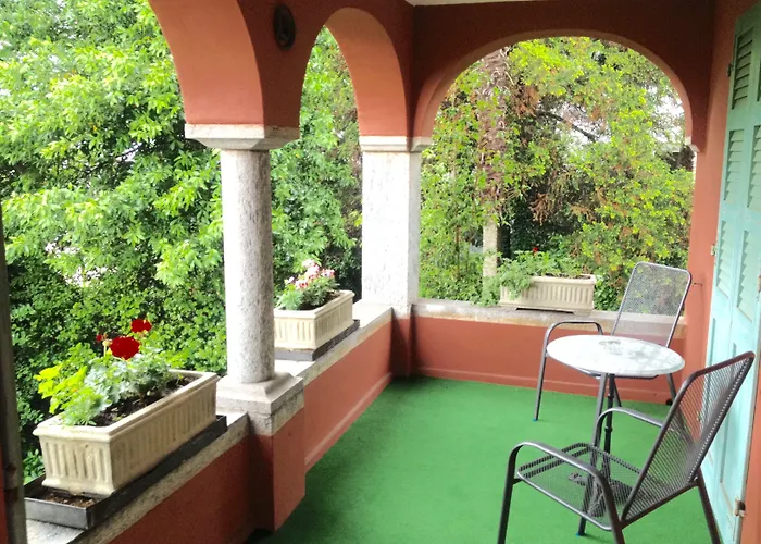 Easy By La Perla Szálloda 3*